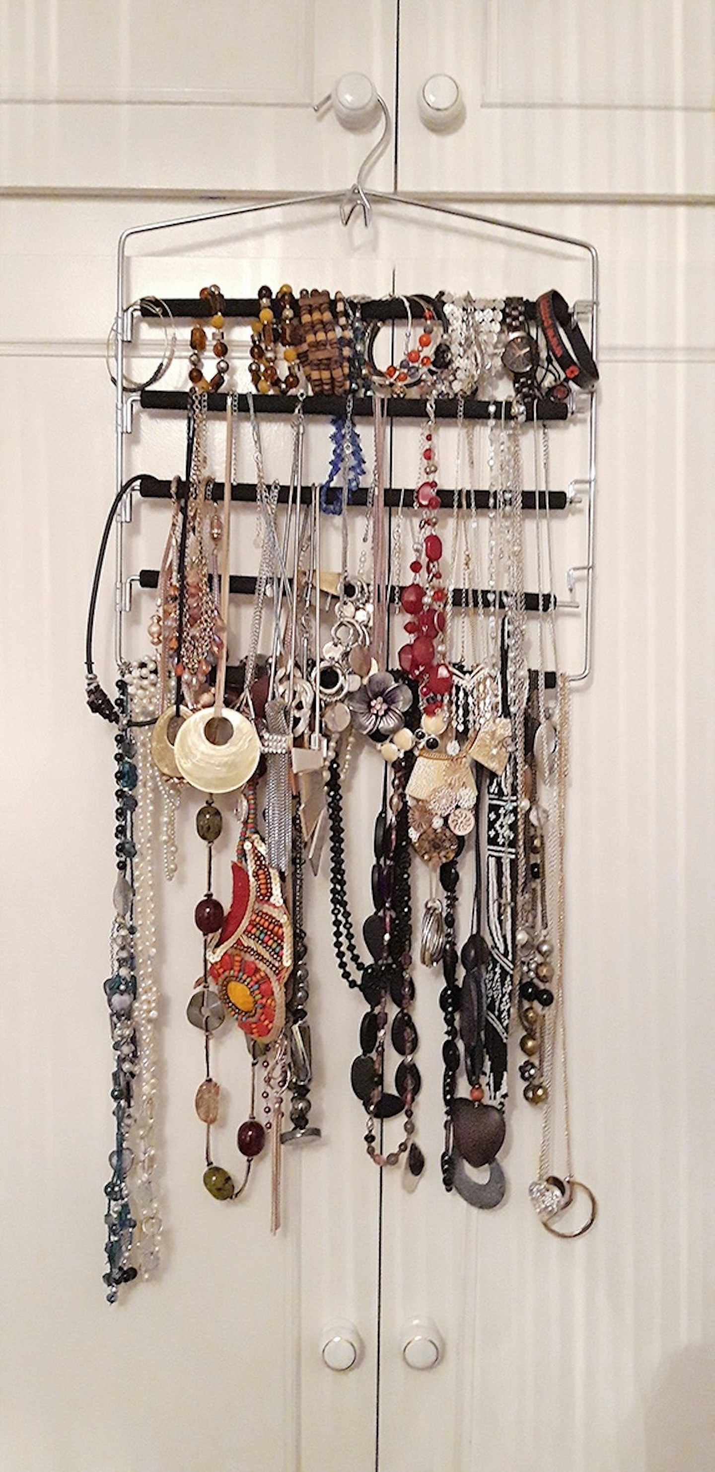 Top 5 makeshift jewellery organisers Lifestyle Take a Break